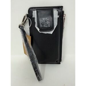 Steve Madden BBRETTY Black Wristlet Wallet Card Holder Zip Around Clutch